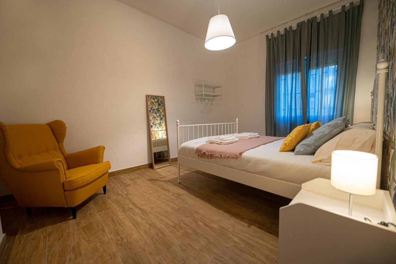 Апартаменти Casa Vacanze Partenope Неаполь Екстер'єр фото
